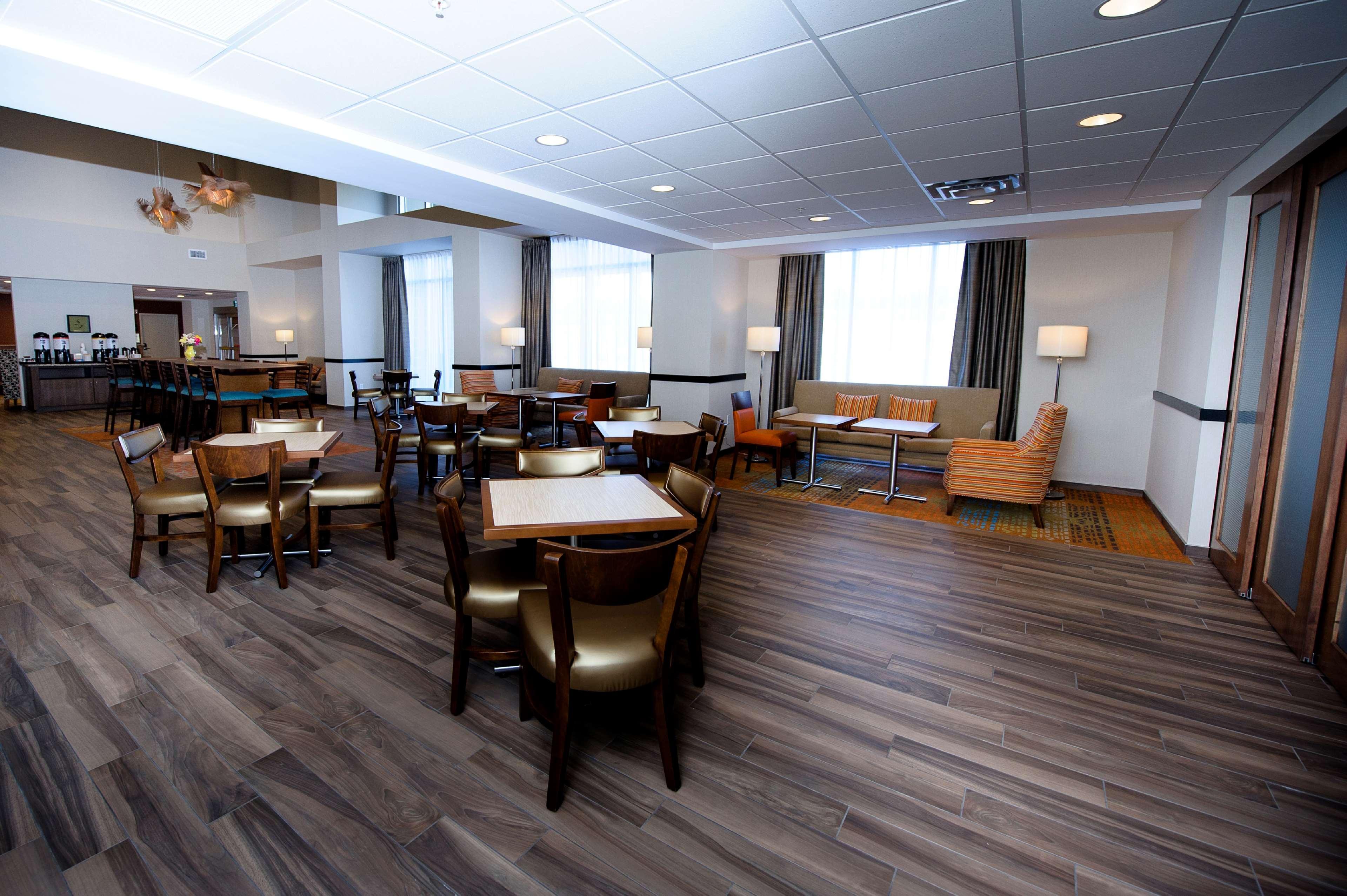 Hampton Inn & Suites Truro, Ns Экстерьер фото