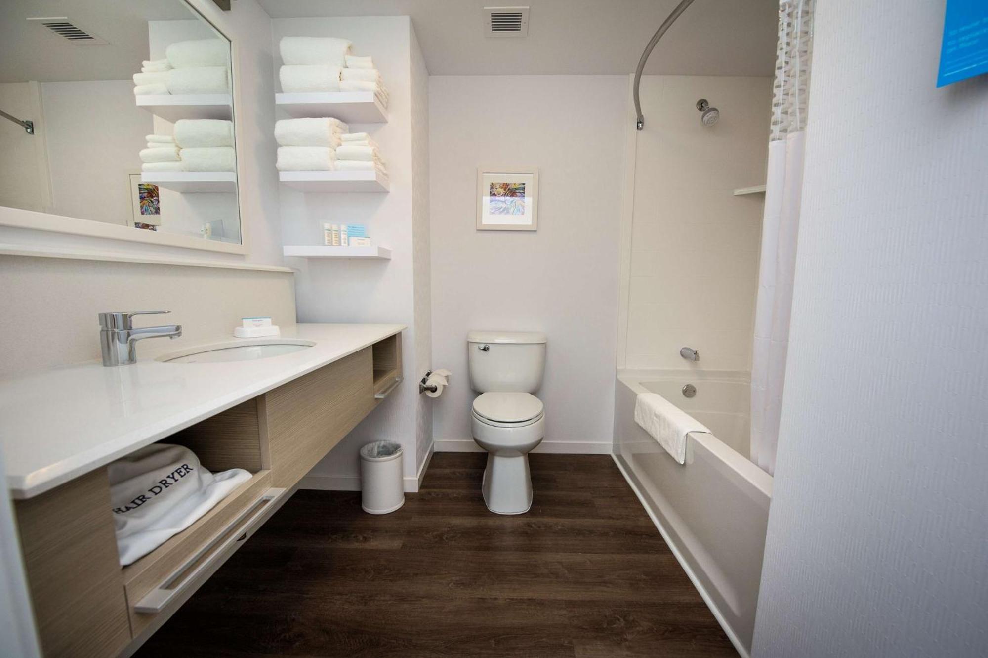 Hampton Inn & Suites Truro, Ns Экстерьер фото
