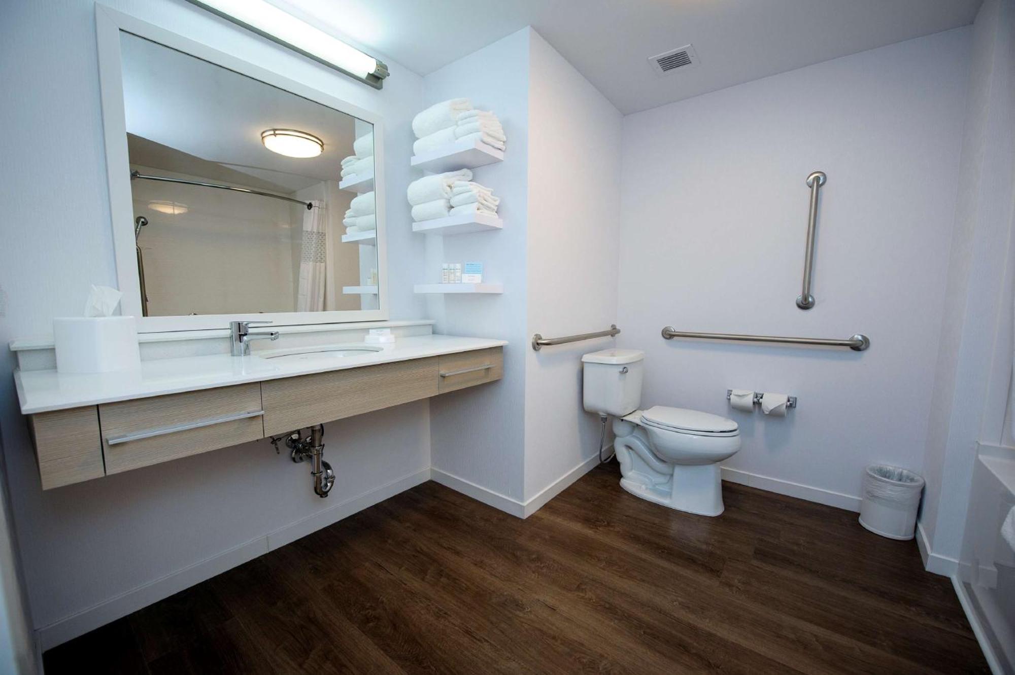 Hampton Inn & Suites Truro, Ns Экстерьер фото
