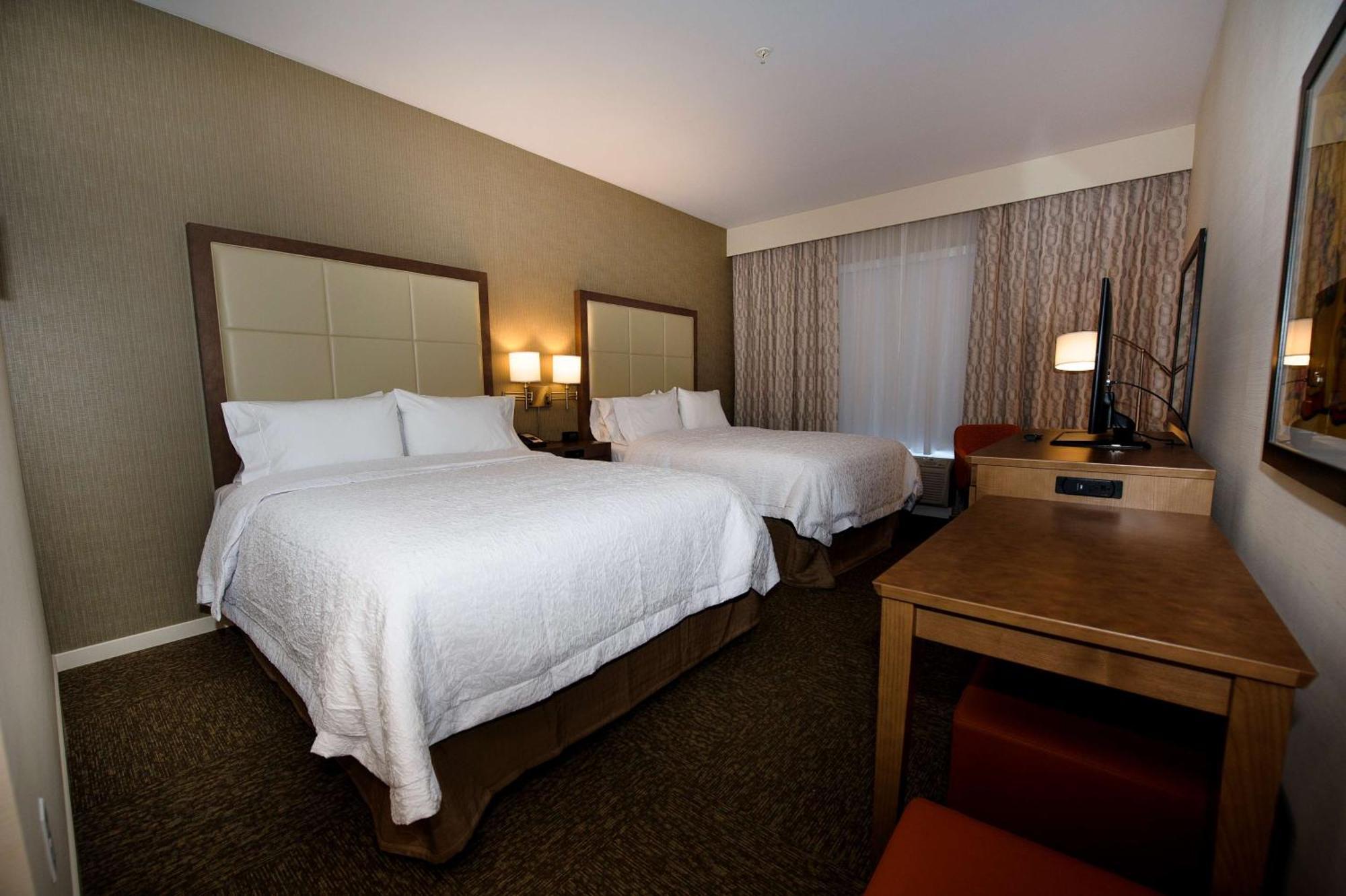 Hampton Inn & Suites Truro, Ns Экстерьер фото